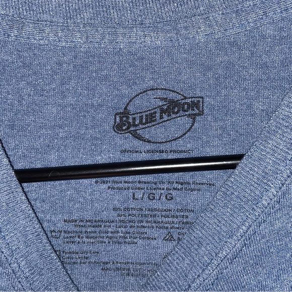 Blue Moon T-shirt - Picture 3 of 4